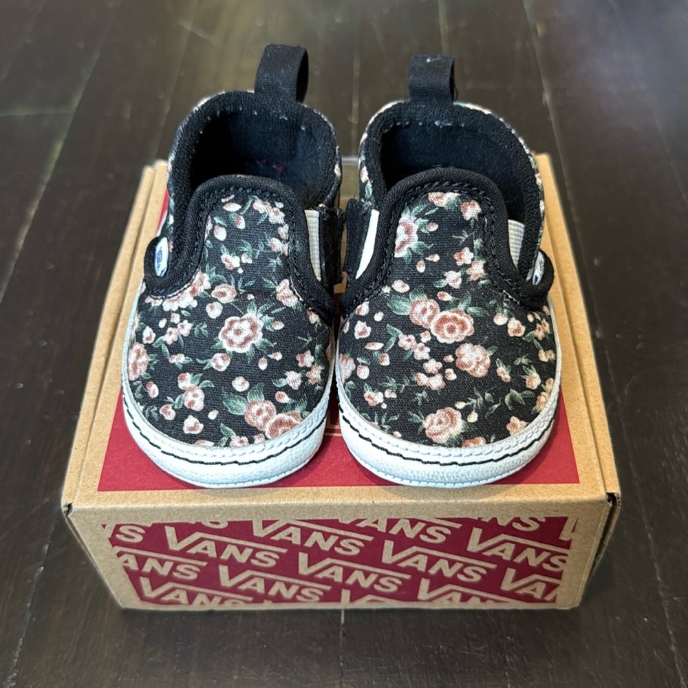 Vans baby shoes
